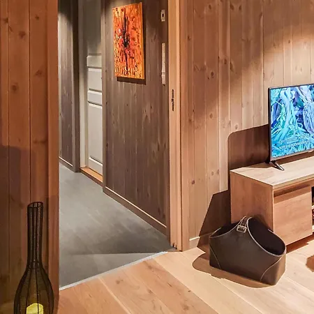 Holiday home 4 Bedroom Amazing In